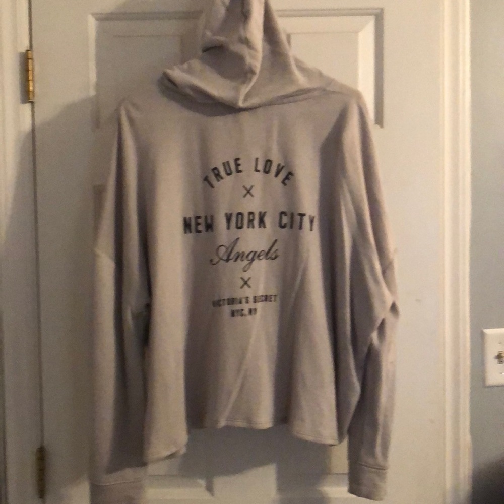 NWT VS zipper hoodie